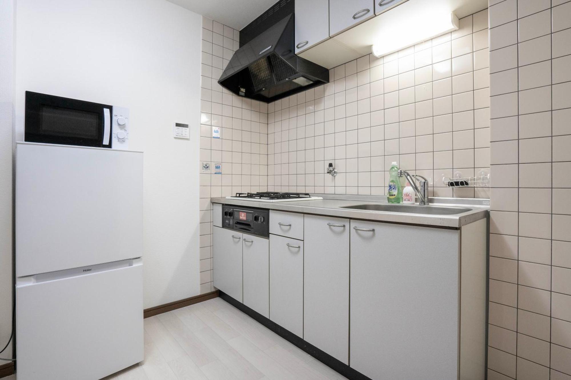 Apartemen Megadome West